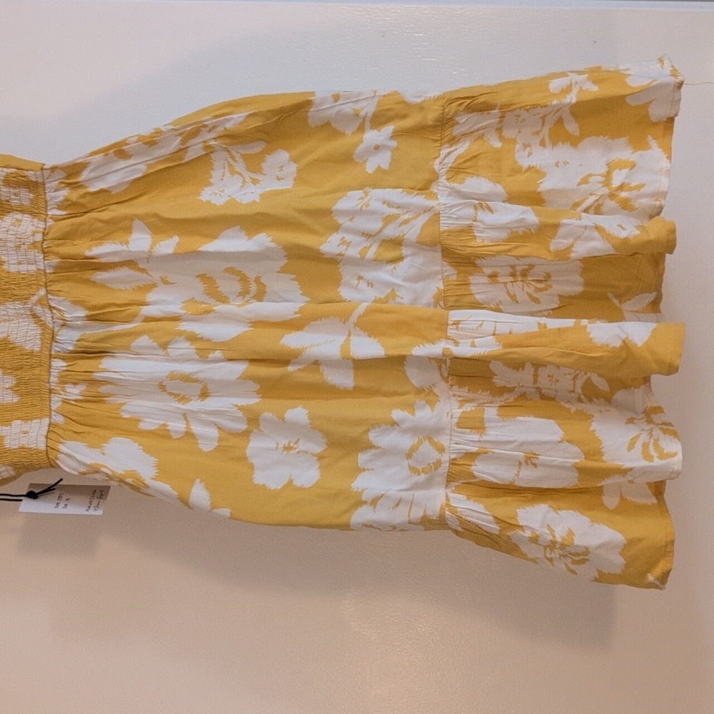 Yellow and White Floral Sundress with Tie Straps - Picture 10 of 15